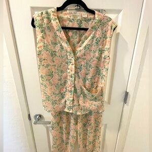 Victoria Secret pajamas size small